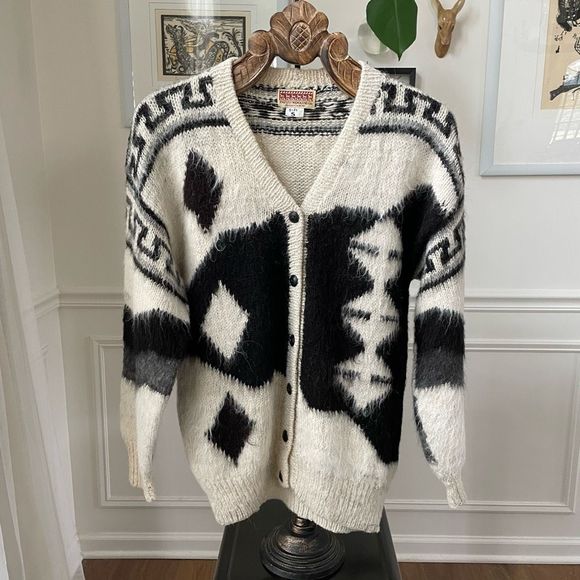 Vintage Other - Vintage Paititi Woolens Co Juneau Alaska Geometric Cardigan S